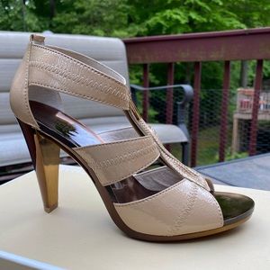 Michael Kors Berkeley T-Strap